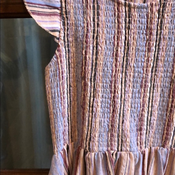 THML Dress - Picture 3 of 4